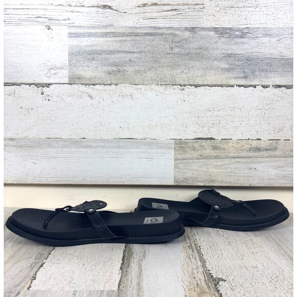 Dolce Vita Women’s 8.5 Black Cordell Slip-On Thong Flat Faux Leather Sandals - Picture 6 of 8